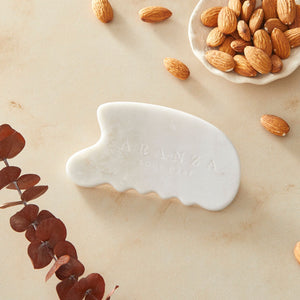 Gua-sha Corporal y Crema ultra hidratante aroma almendras