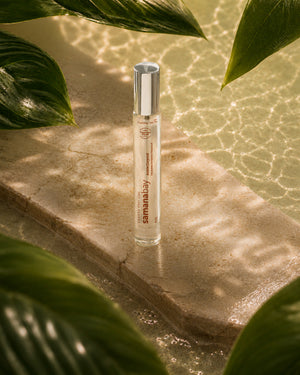 Aceite corporal toque seco aroma almendras travel size.