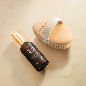 Box  Cepillo exfoliante + aceite corporal aroma frutos rojos.