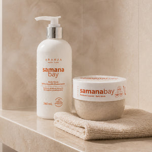 Jabón humectante 240 ml + exfoliante corporal 200 gr aroma almendras