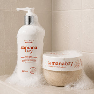 Jabón humectante 240 ml + exfoliante corporal 200 gr aroma almendras