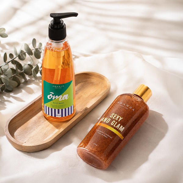 Exfoliante corporal  aroma frutal cítrico 230 ml + jabón líquido hidratante 230 ml