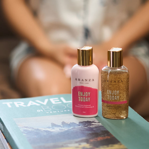 Ritual exfoliante corporal 60 ml + crema hidratante 60 ml. travel size aroma frutal dulce
