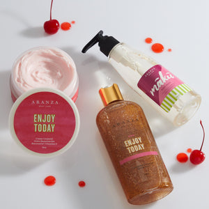 Tripack body butter aroma frutal dulce + exfoliante + gel de baño