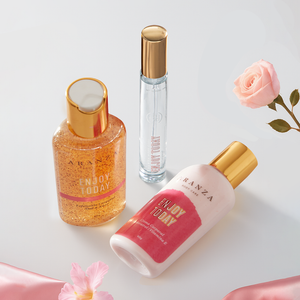 Box rutina completa aroma frutos rojos travel size + neceser rosado